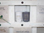 Keramická urna do kolumbária s fotografiou - ČIERNA